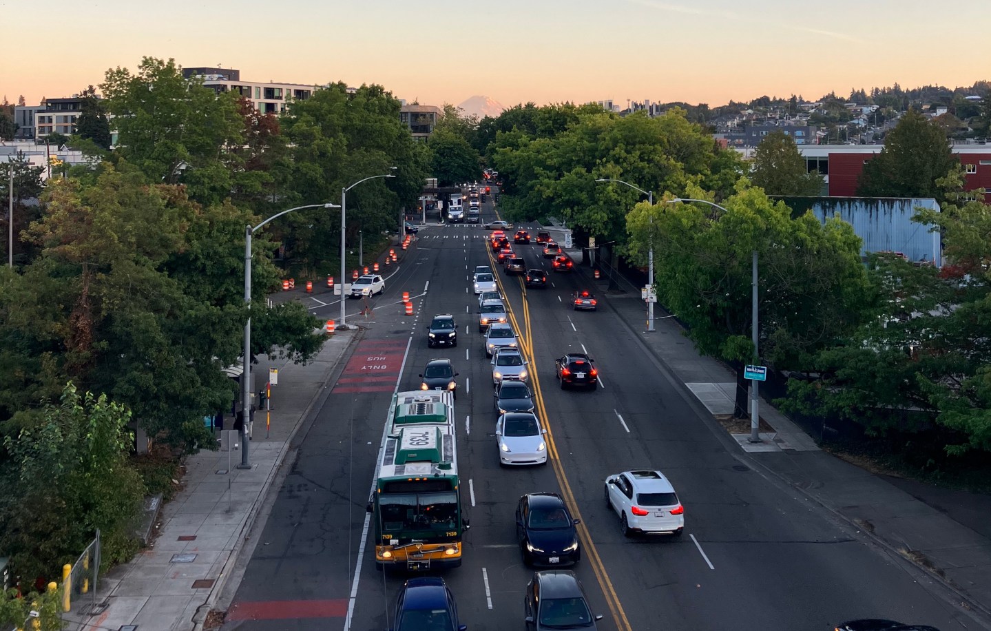 Bus Example Making Every Bus Rapid – City Hikes